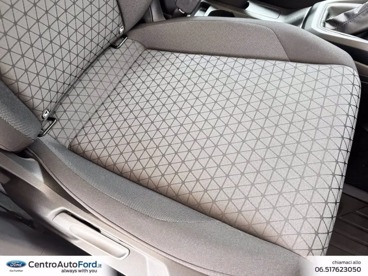 Volkswagen T-Cross usata a Roma (8)