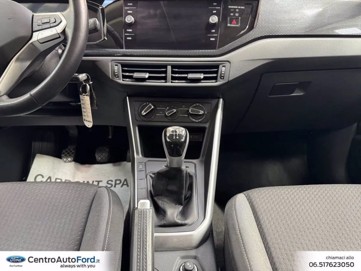 Volkswagen Taigo usata a Roma (11)