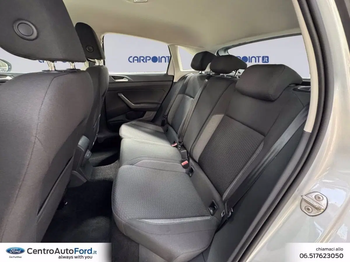 Volkswagen Taigo usata a Roma (13)