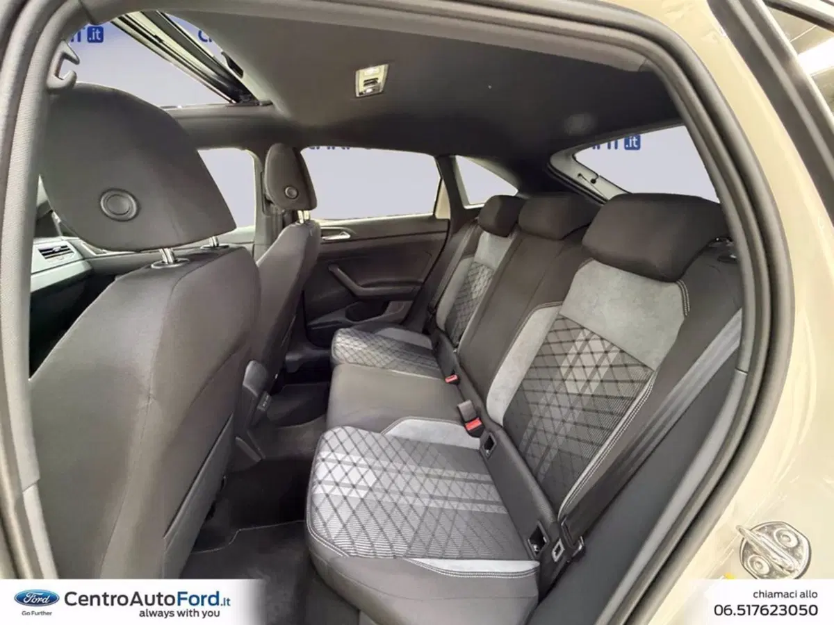 Volkswagen Taigo nuova a Roma (13)