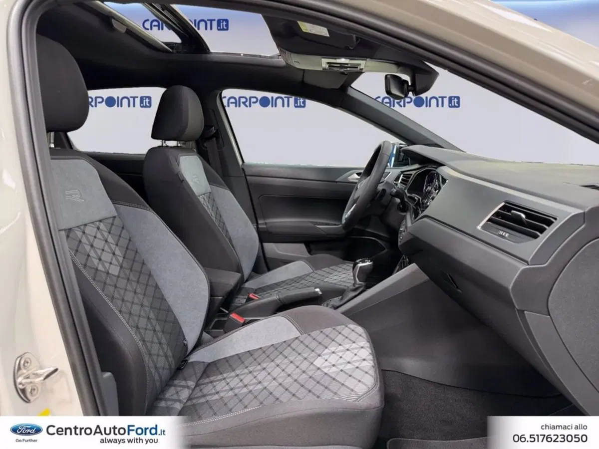 Volkswagen Taigo nuova a Roma (15)