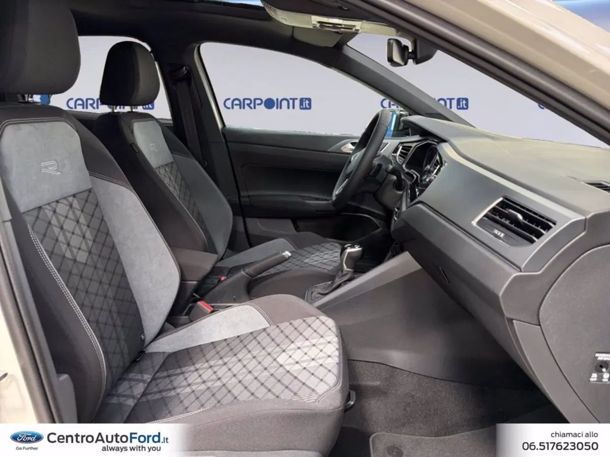 Volkswagen Taigo nuova a Roma (15)