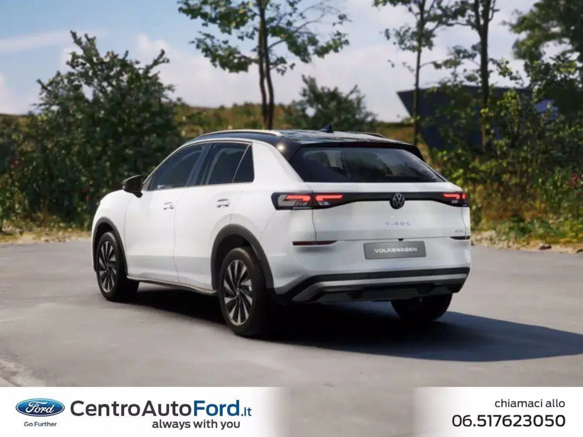 Volkswagen T-Roc nuova a Roma (3)