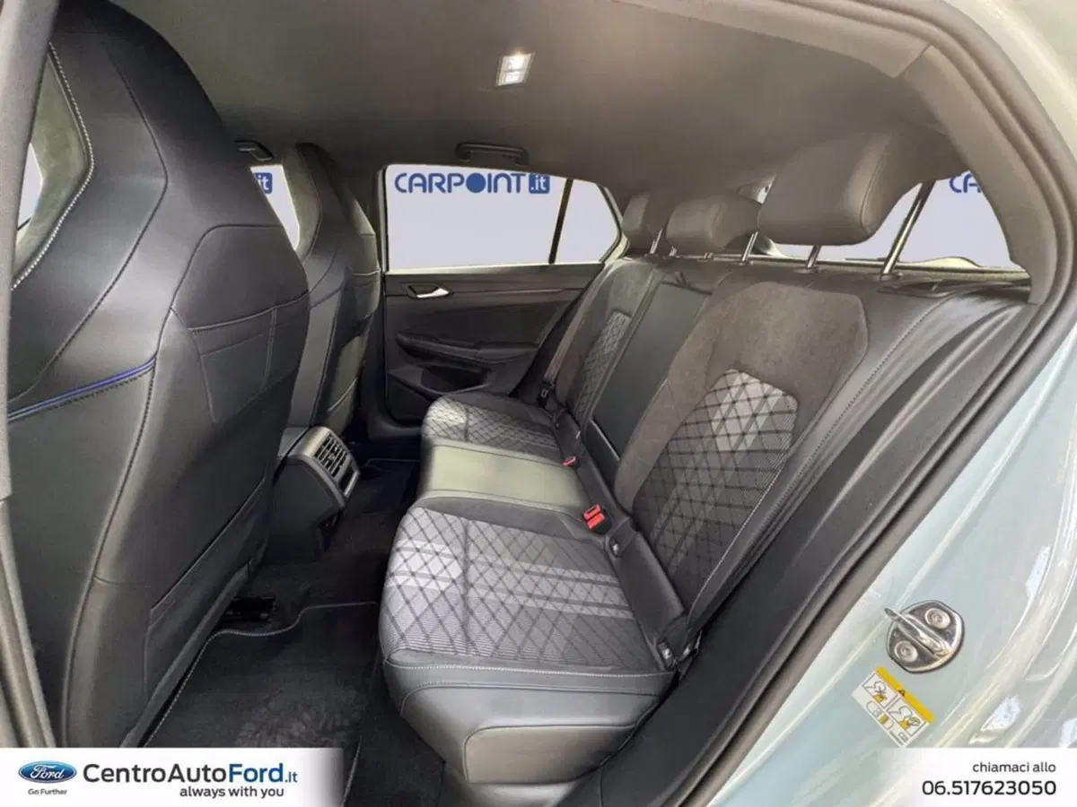 Volkswagen Golf Variant nuova a Roma (13)