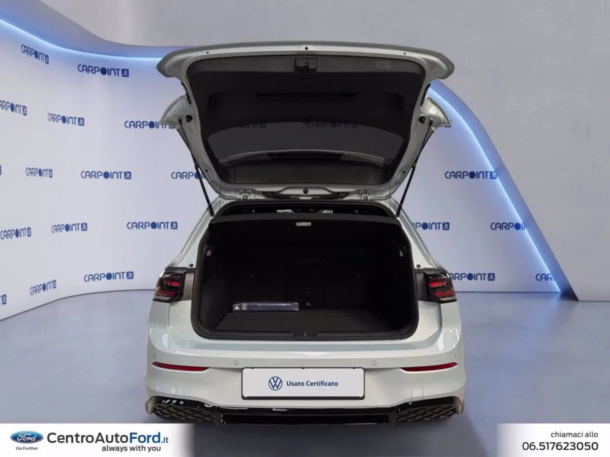 Volkswagen Golf Variant nuova a Roma (17)