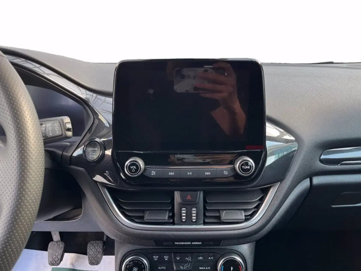 Ford Fiesta usata a Milano (15)