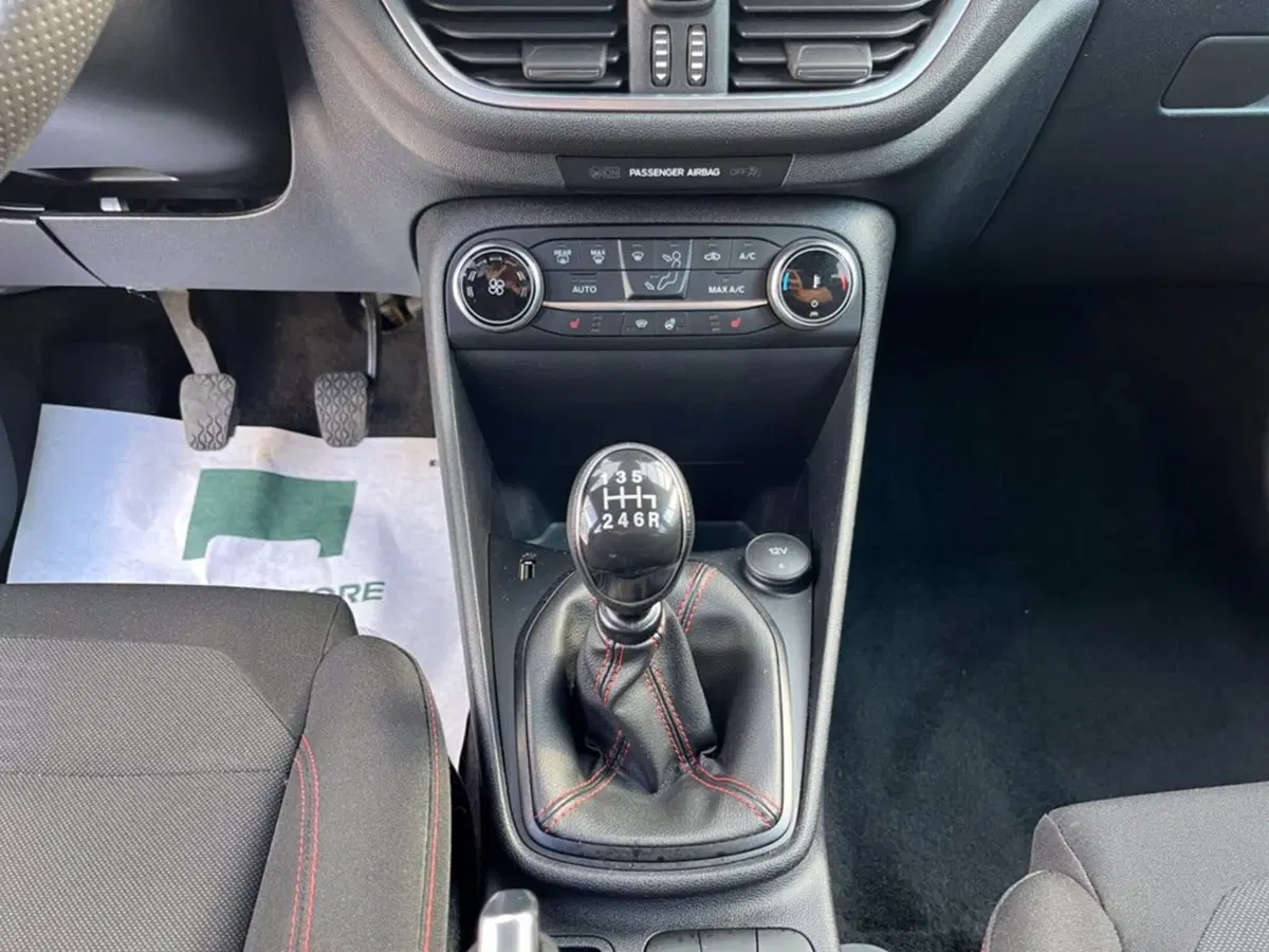 Ford Fiesta usata a Milano (17)