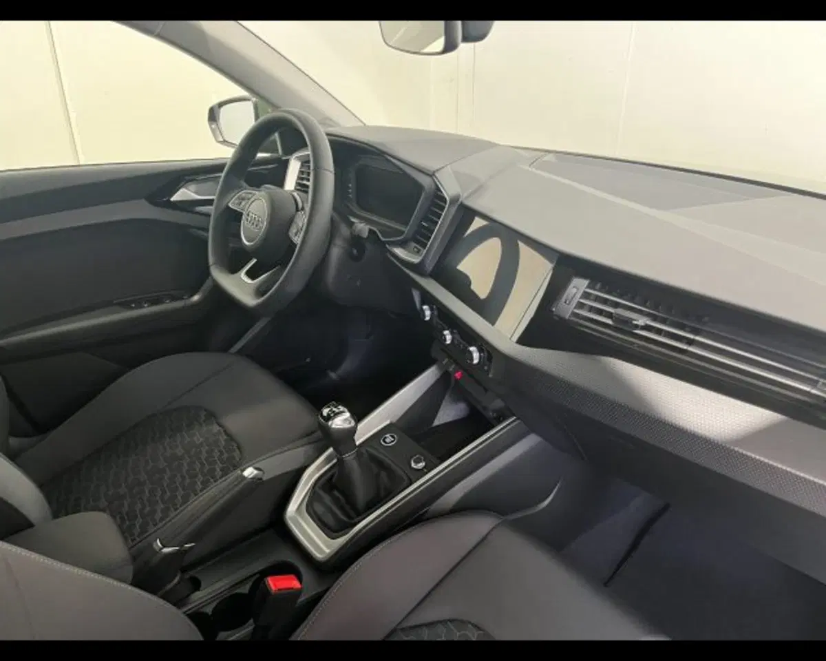 Audi A1 Sportback usata a Treviso (4)