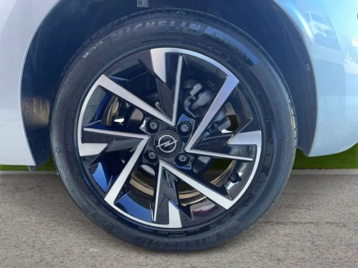 Opel Corsa usata a Ancona (8)