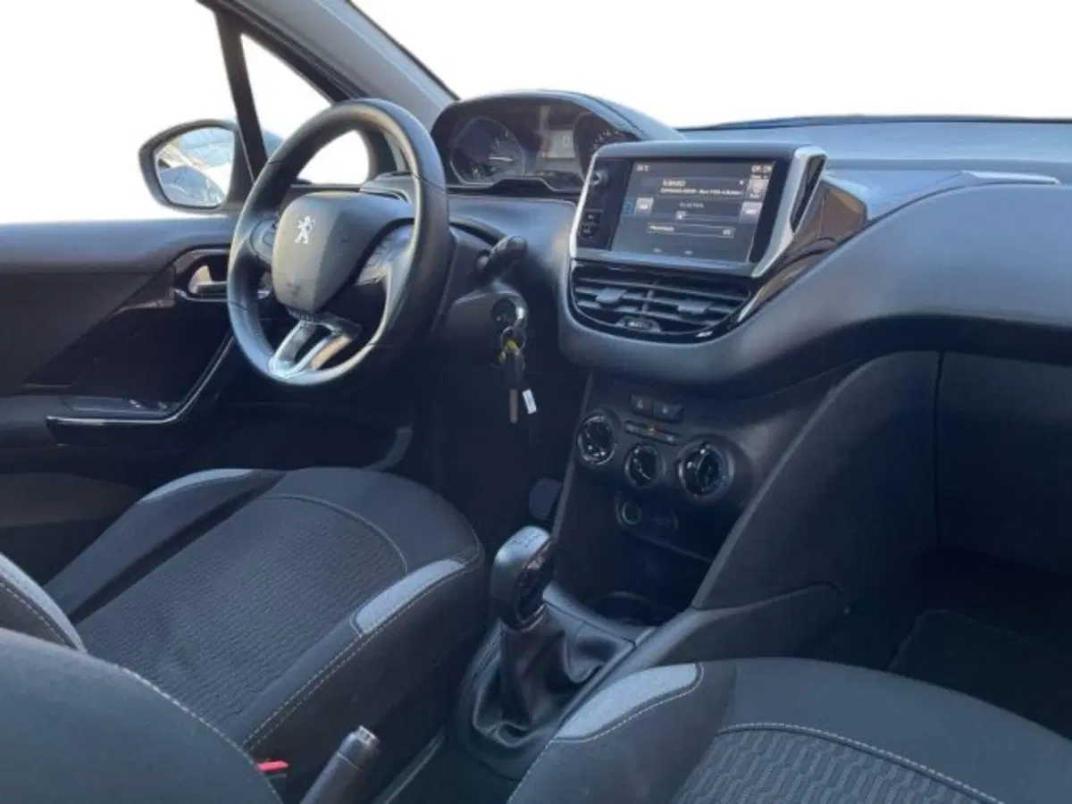 Peugeot 208 usata a Ancona (15)