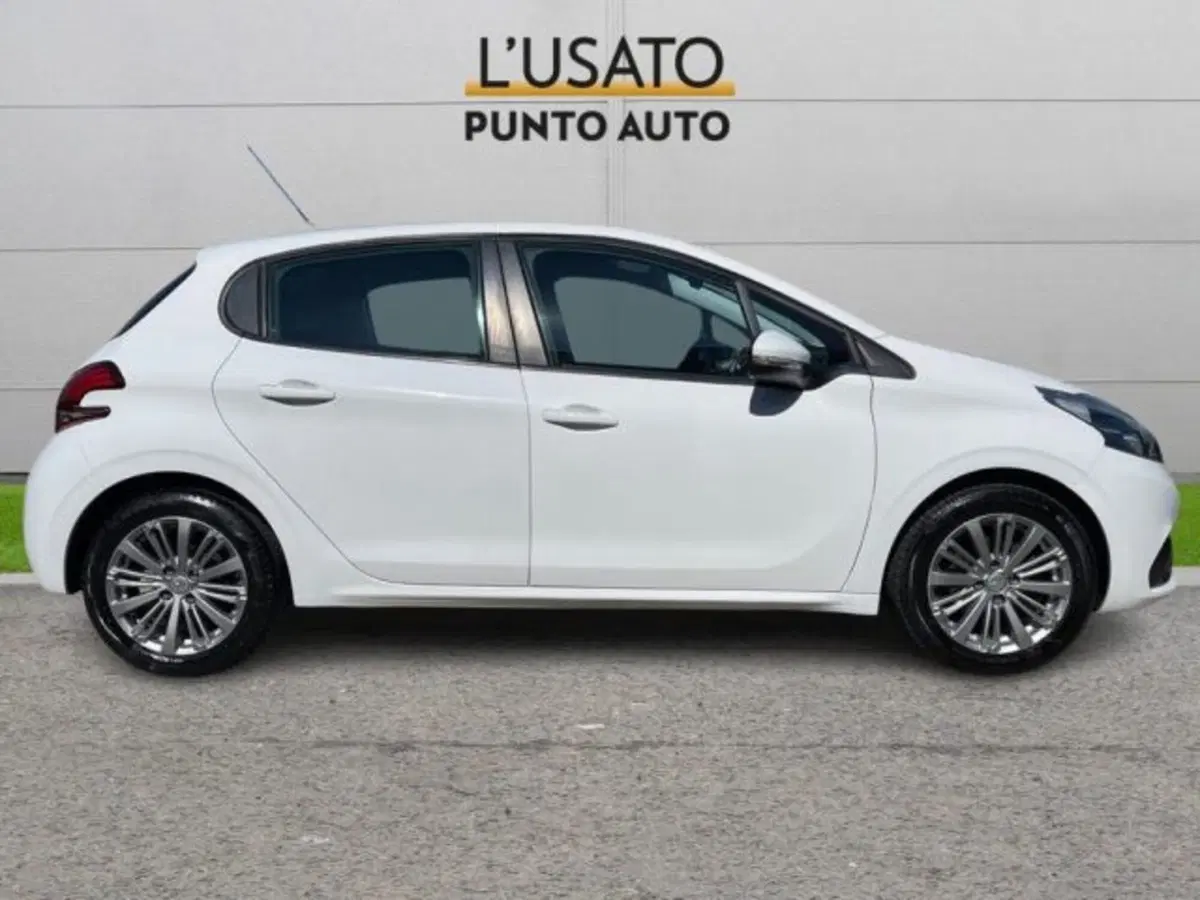 Peugeot 208 usata a Ancona (3)