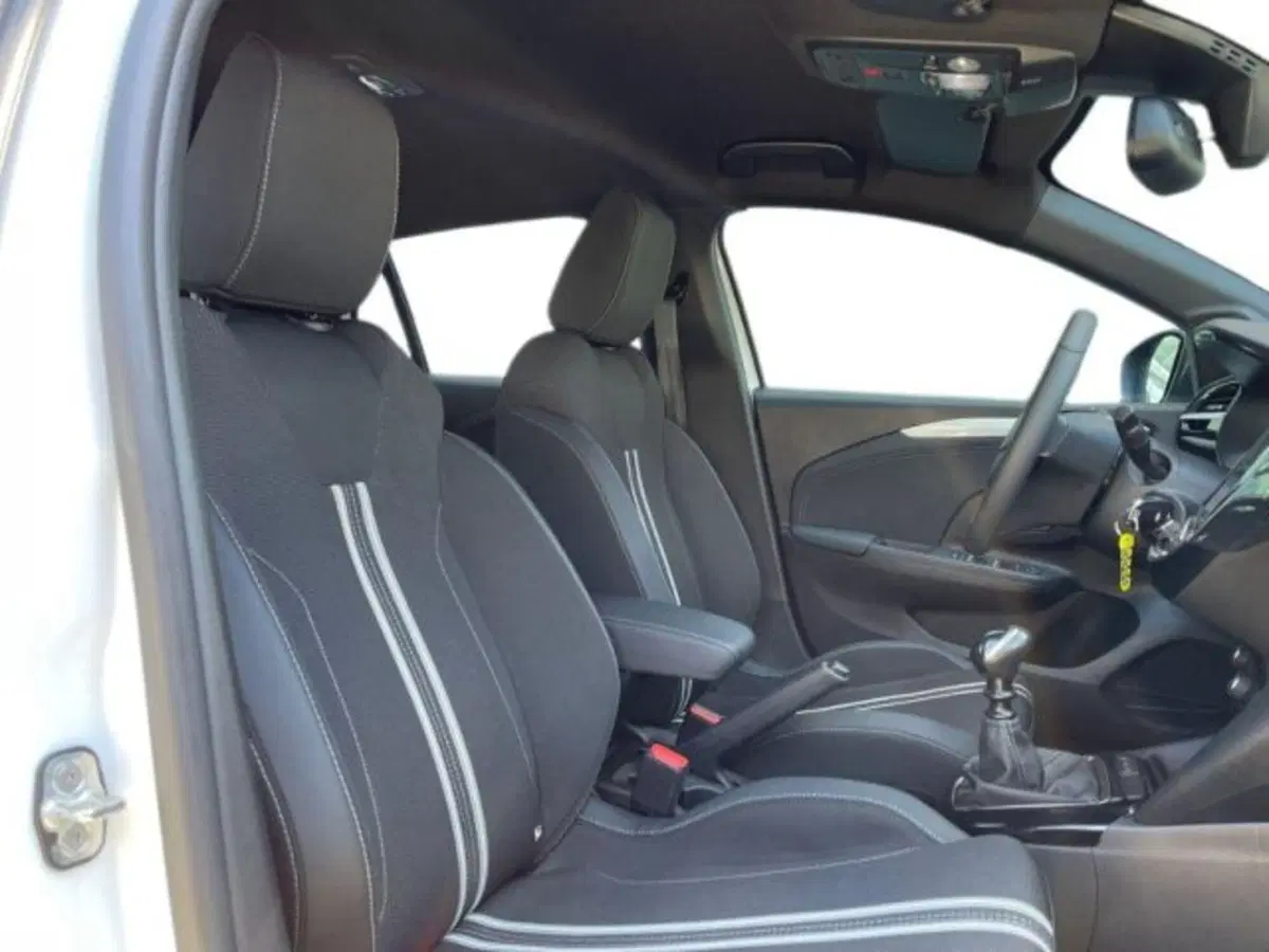 Opel Corsa usata a Ancona (16)