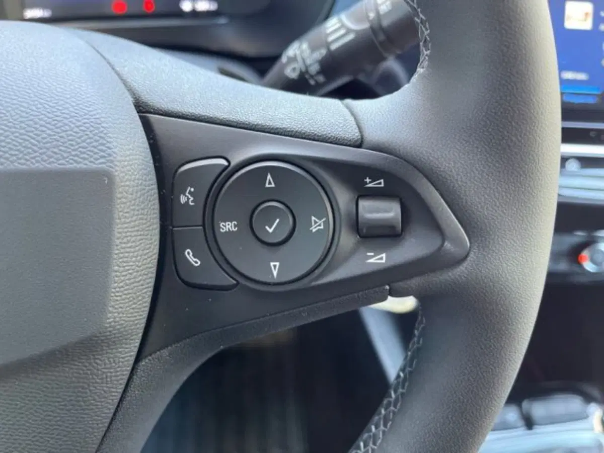 Opel Corsa usata a Ancona (20)