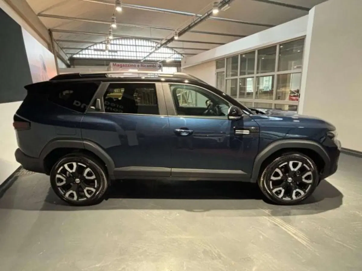 Dacia Bigster nuova a Firenze (11)