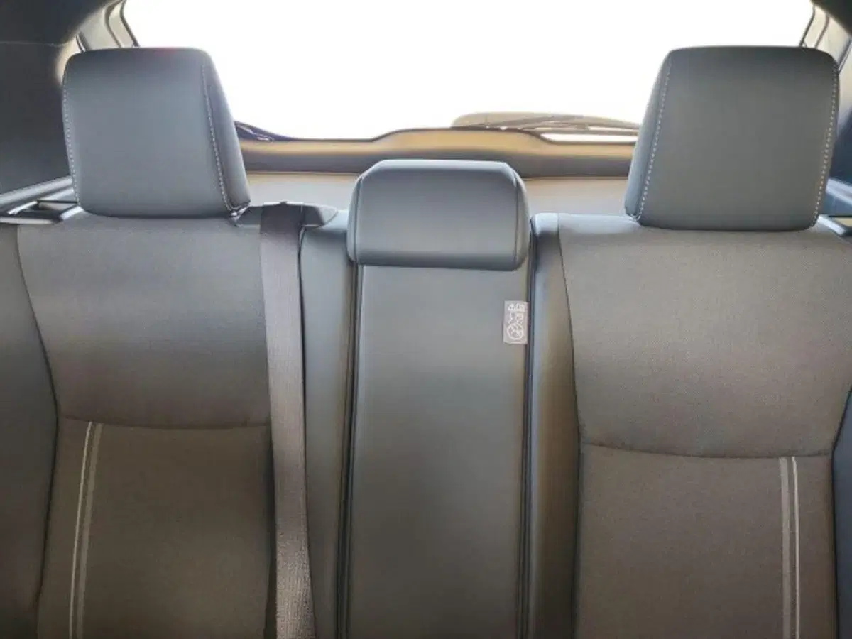 Toyota Yaris Cross nuova a Roma (11)