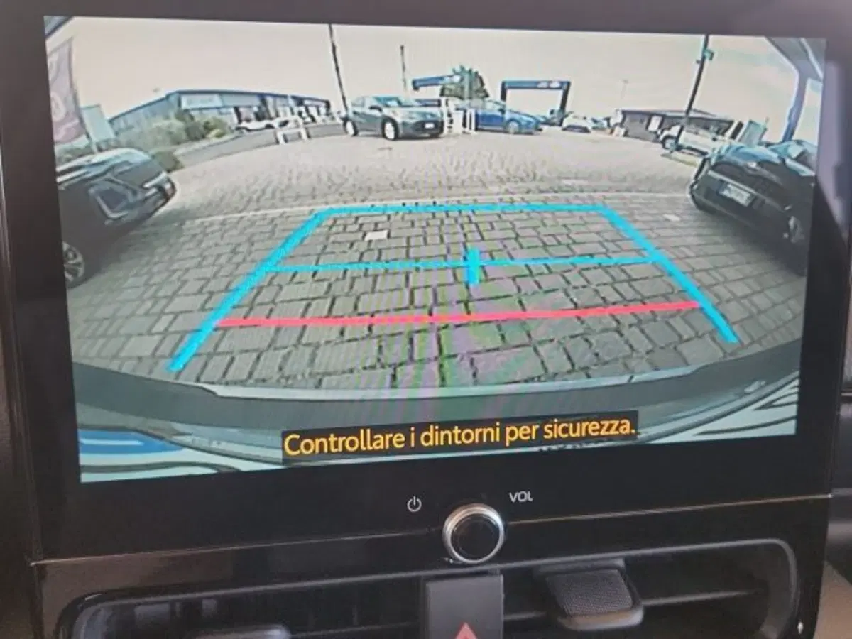 Toyota Yaris Cross usata a Roma (15)