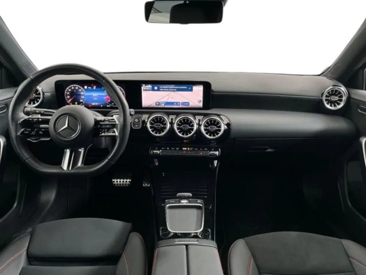 Mercedes-Benz Classe A Sedan usata a Verona (9)