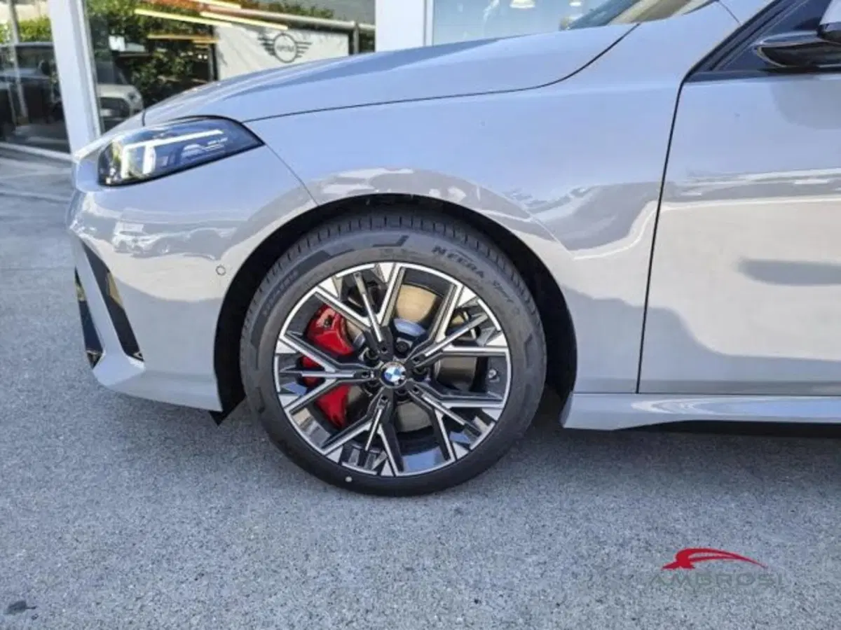 BMW Serie 1 nuova a Perugia (11)