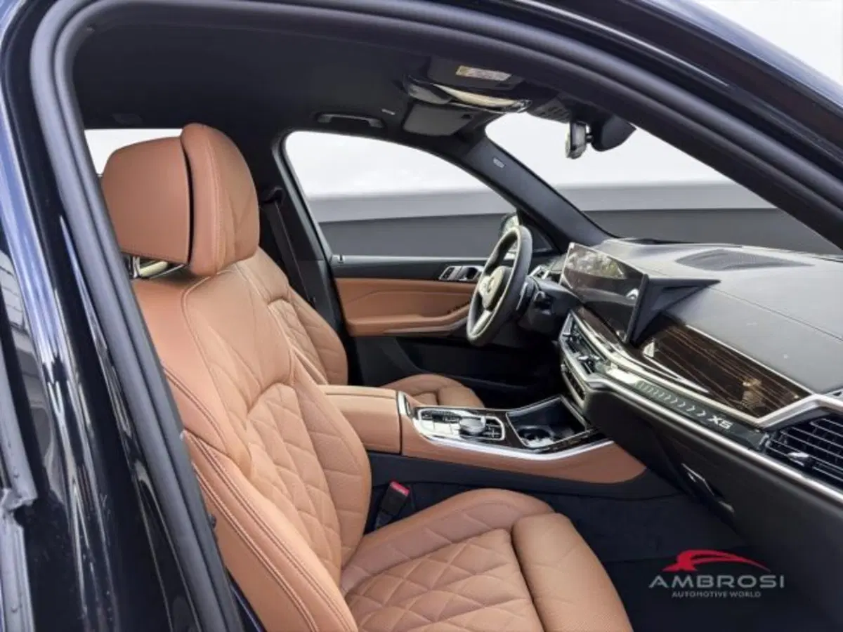 BMW X5 nuova a Perugia (12)