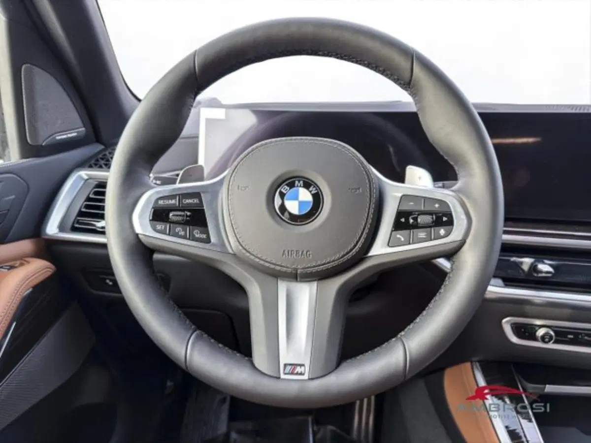 BMW X5 nuova a Perugia (14)
