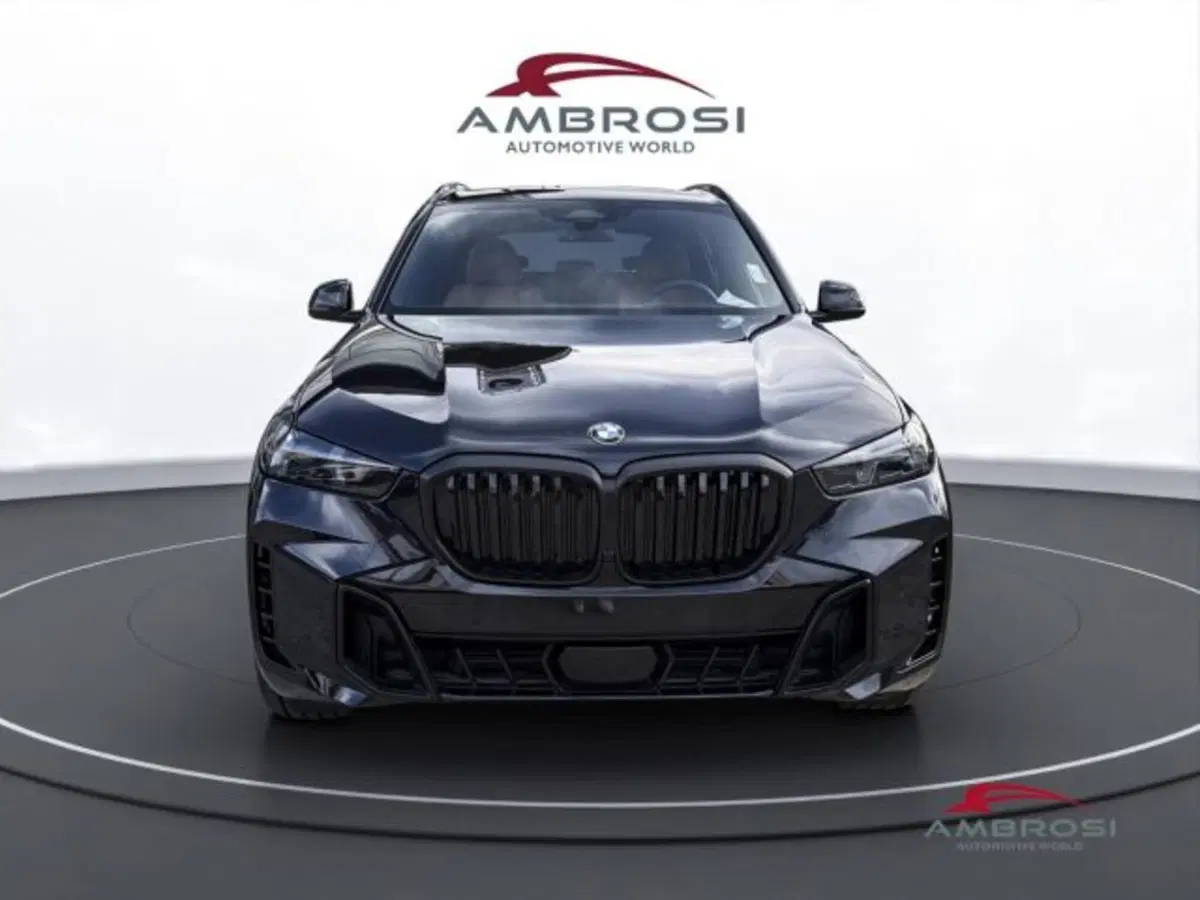 BMW X5 nuova a Perugia (7)
