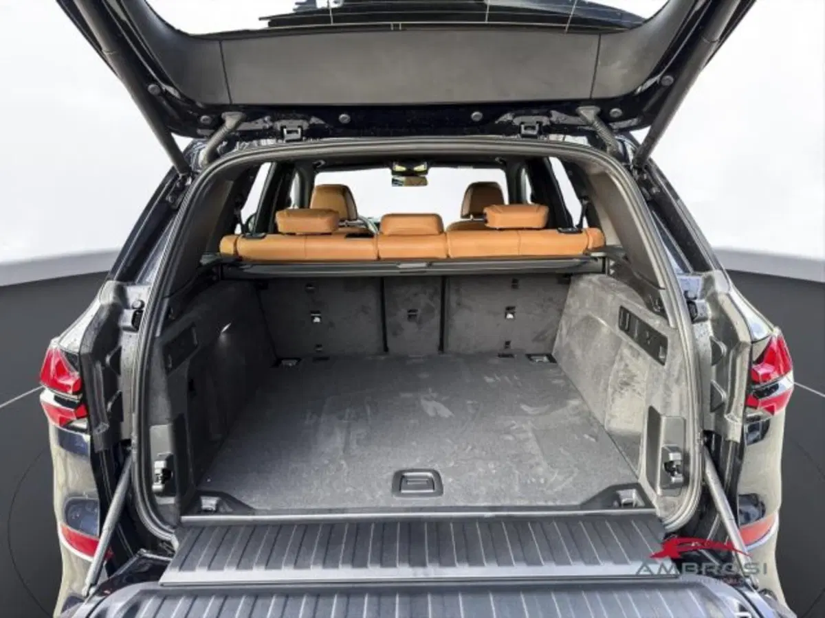 BMW X5 nuova a Perugia (9)