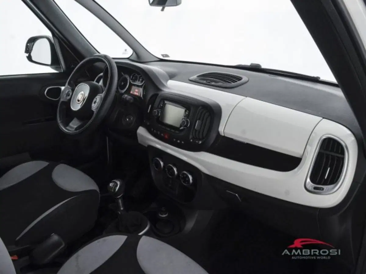 Fiat 500L usata a Perugia (12)