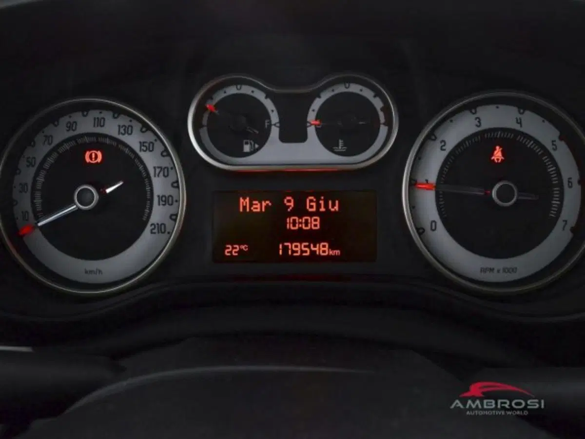 Fiat 500L usata a Perugia (13)