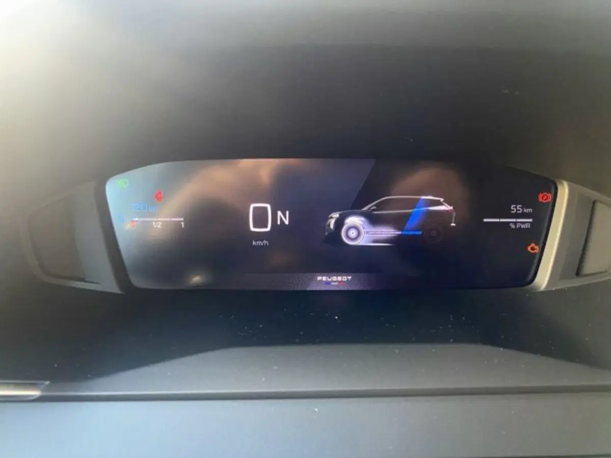 Peugeot 2008 nuova a Perugia (13)