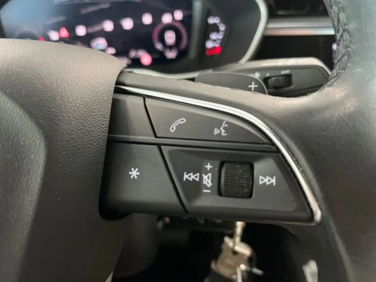 Audi Q3 Sportback usata a Bologna (16)
