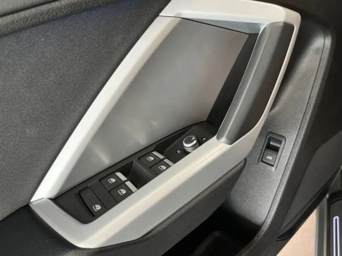Audi Q3 Sportback usata a Bologna (17)