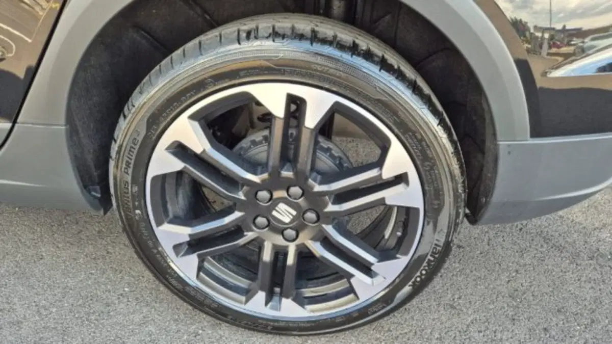 SEAT Arona usata a Bologna (5)