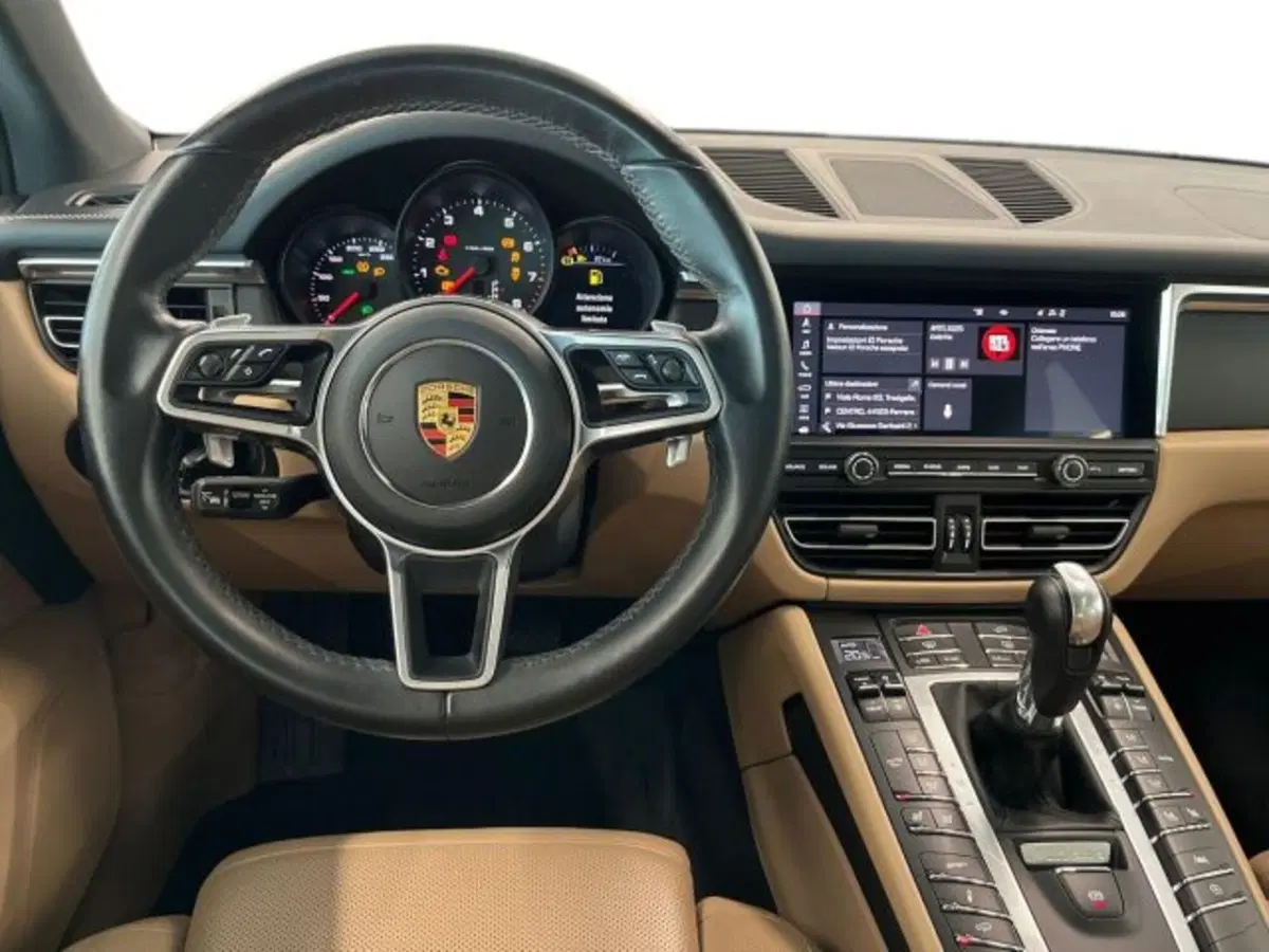 Porsche Macan usata a Bologna (10)