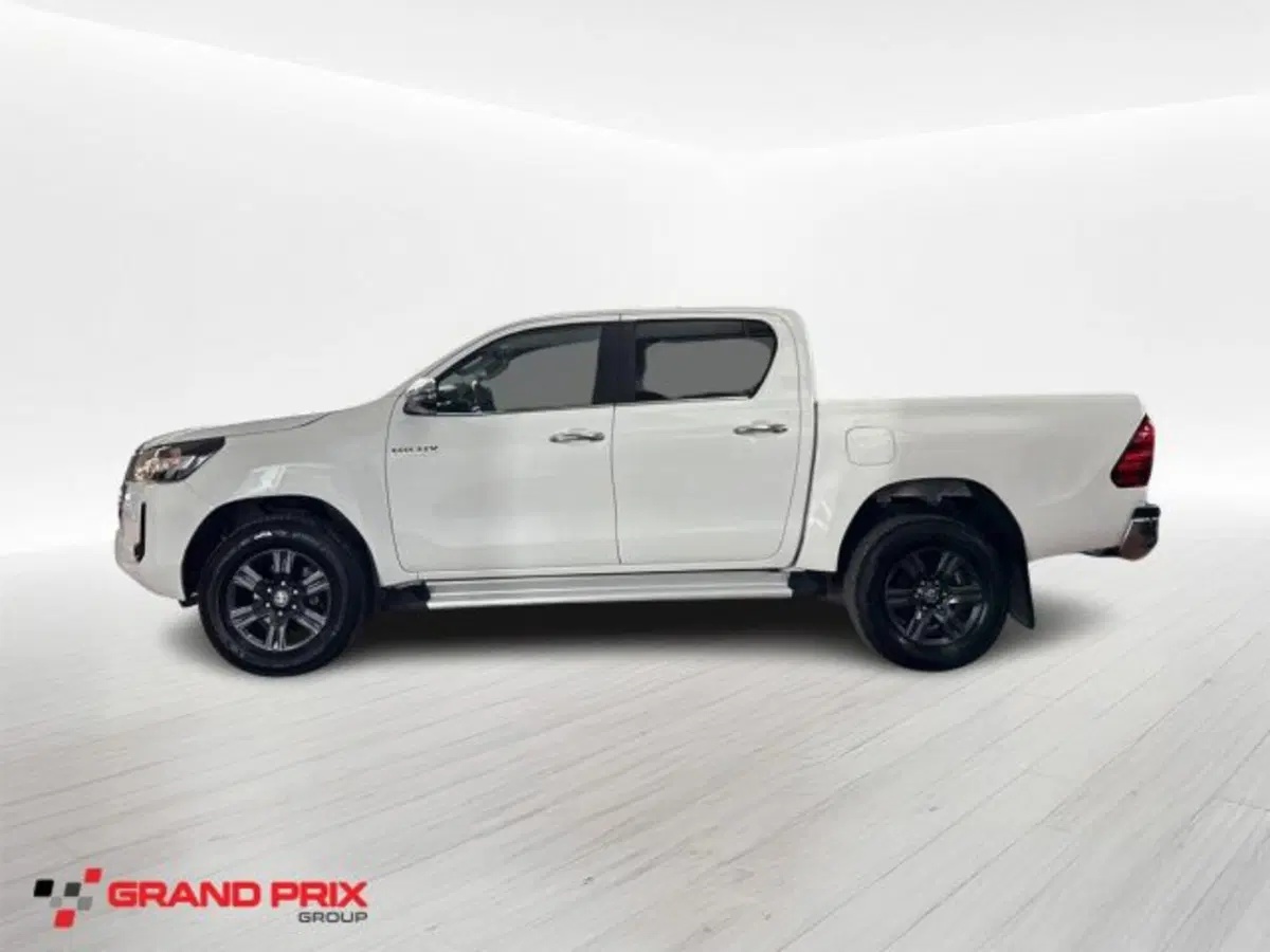 Toyota Hilux usata a Bologna (4)