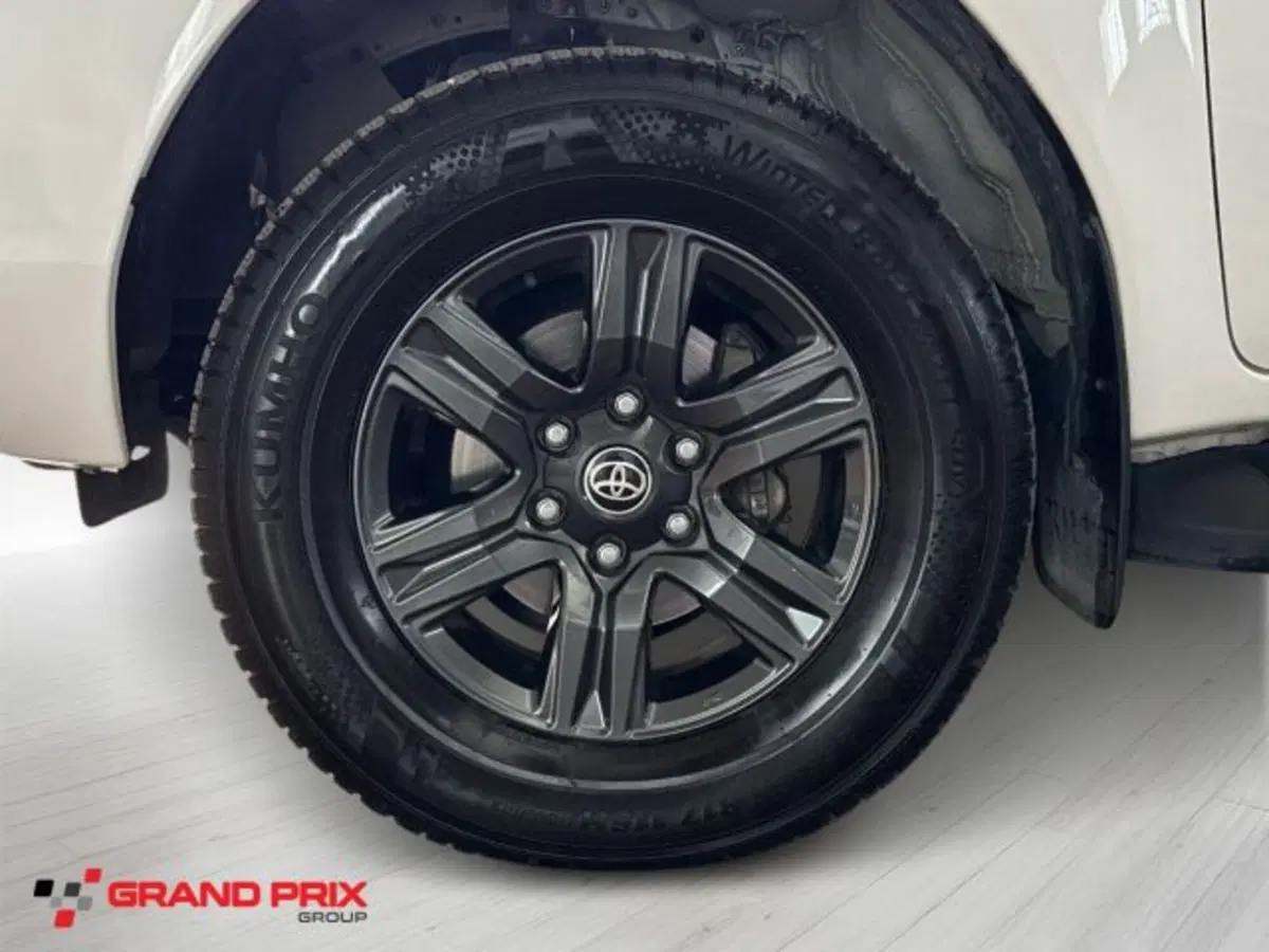 Toyota Hilux usata a Bologna (6)