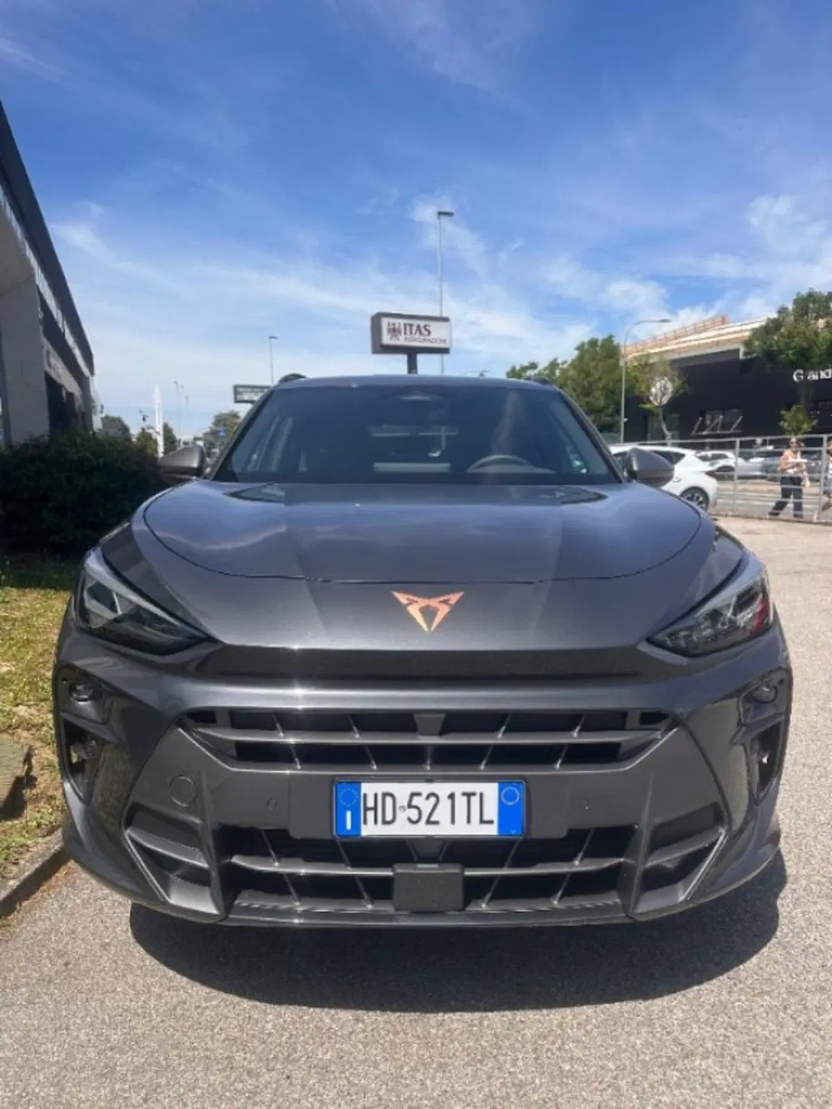 Cupra Terramar nuova a Bologna (2)