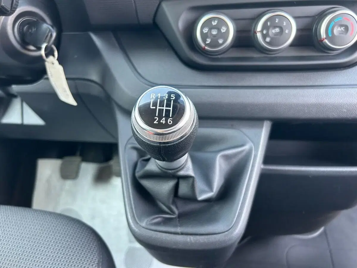 Renault Trafic usata a Piacenza (12)
