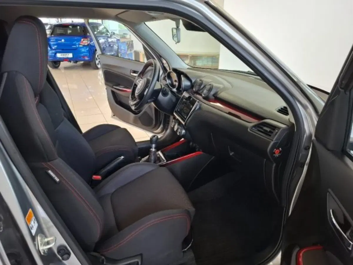 Suzuki Swift usata a Reggio Emilia (17)