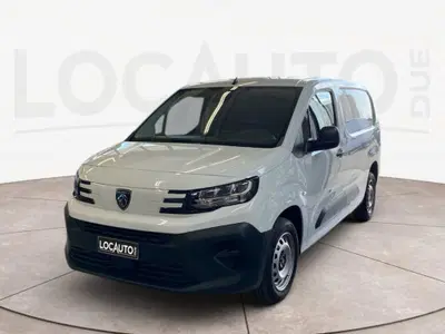 Peugeot Partner Furgone 1.5 bluehdi 130cv S&amp;S L2 eat8 del 2025 usata a Torino