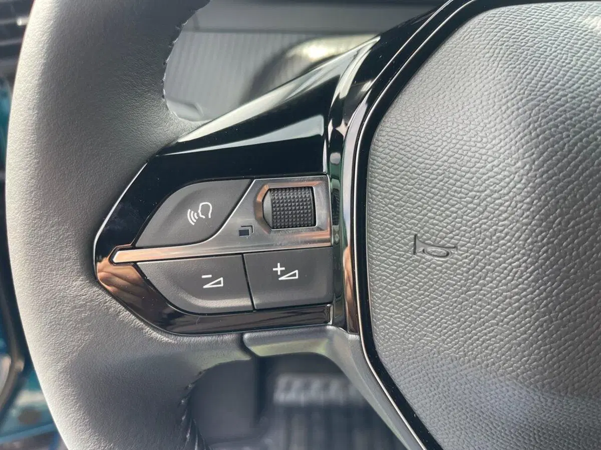 Peugeot 2008 nuova a Torino (13)