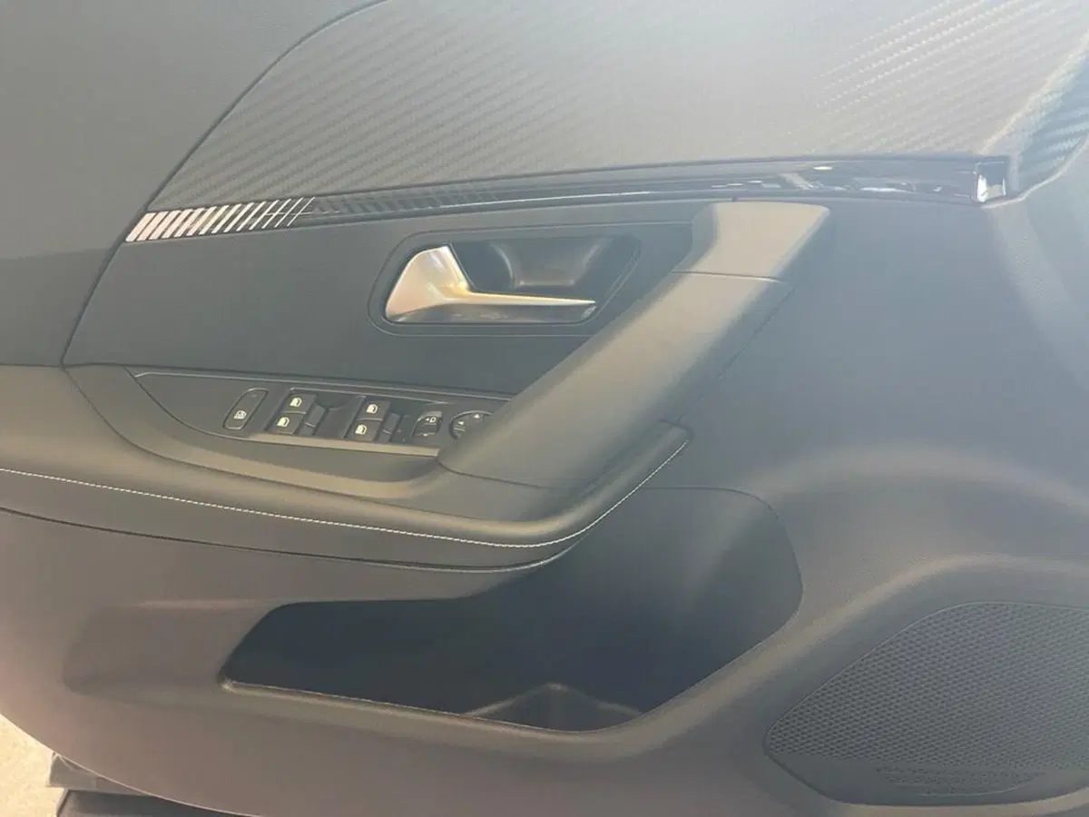 Peugeot 2008 nuova a Torino (14)