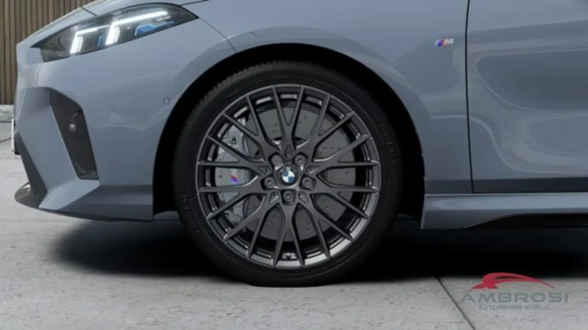 BMW Serie 1 nuova a Perugia (8)