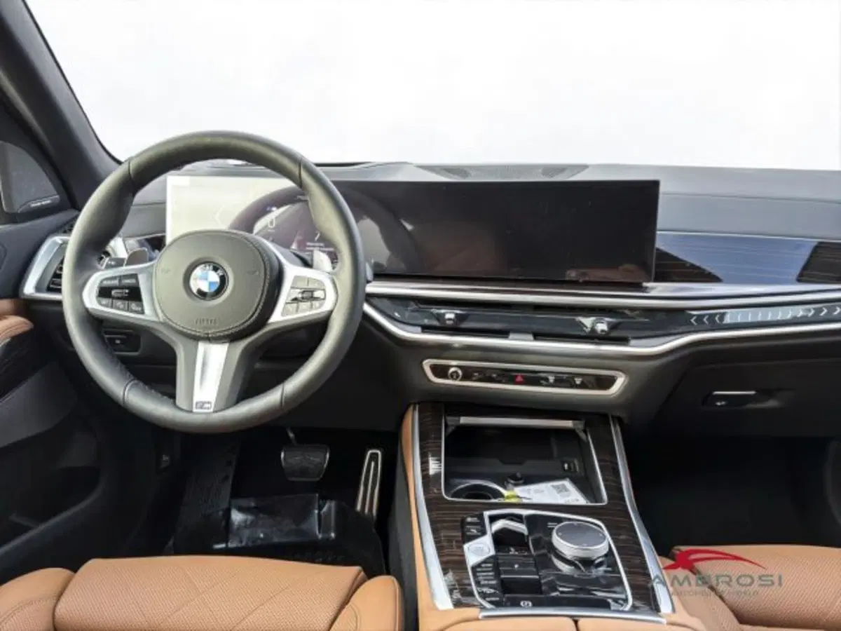 BMW X5 nuova a Perugia (15)