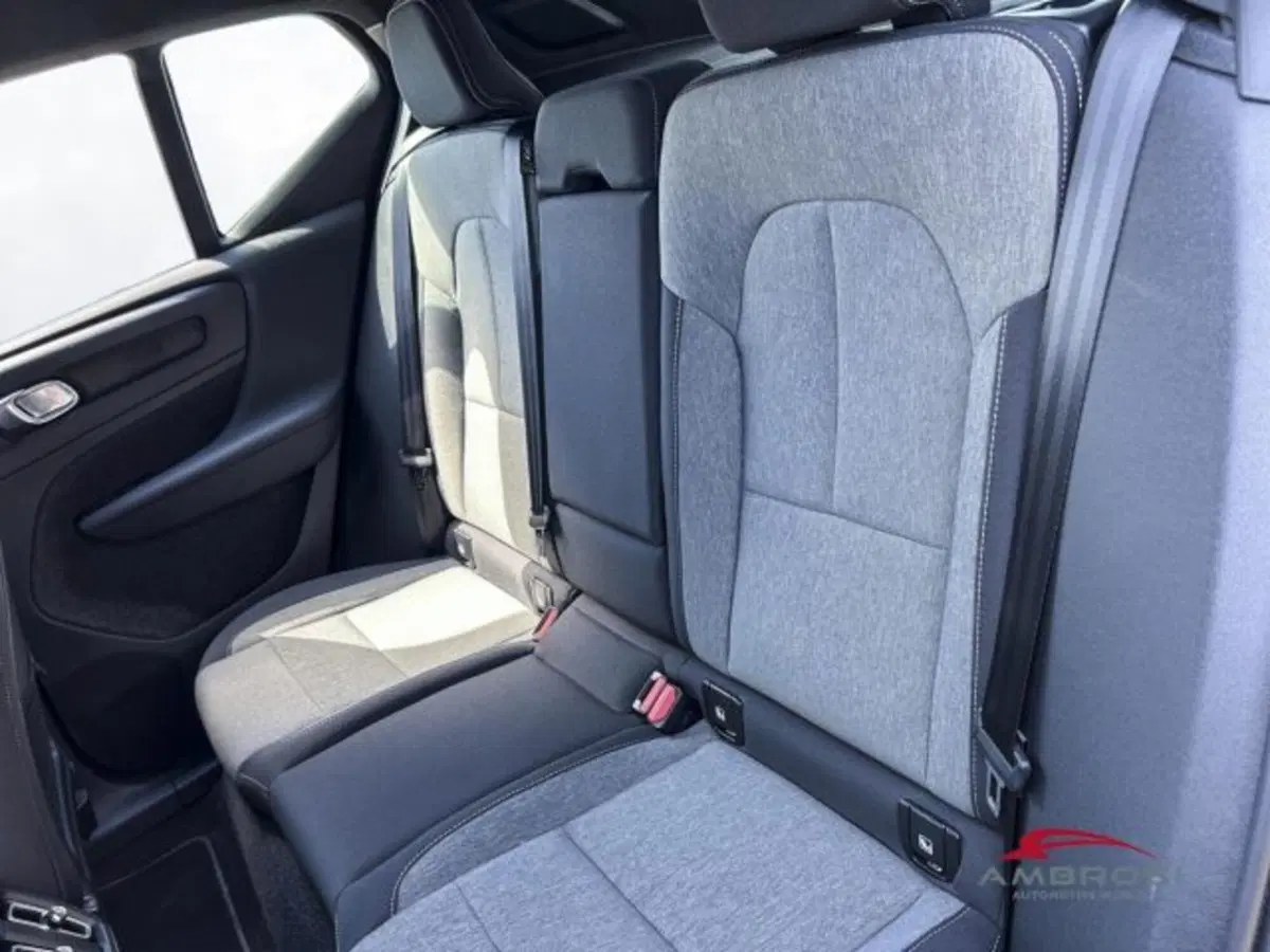 Volvo XC40 usata a Perugia (10)