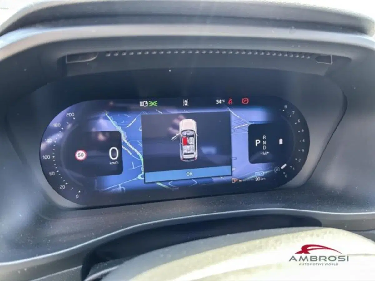 Volvo XC40 usata a Perugia (12)