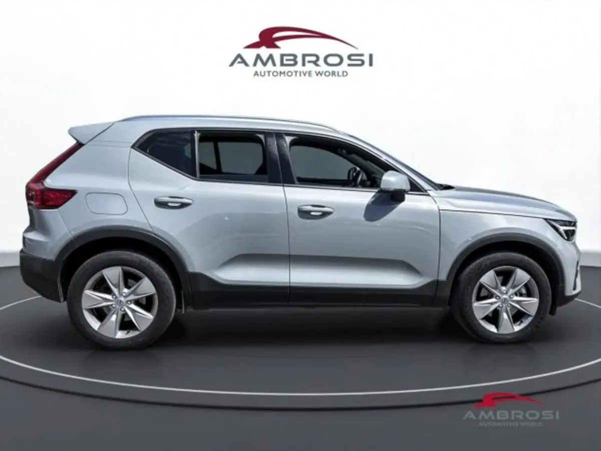 Volvo XC40 usata a Perugia (5)