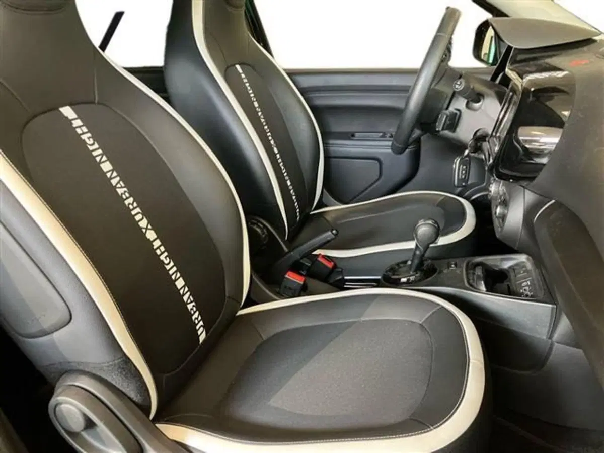 Renault Twingo usata a Como (12)