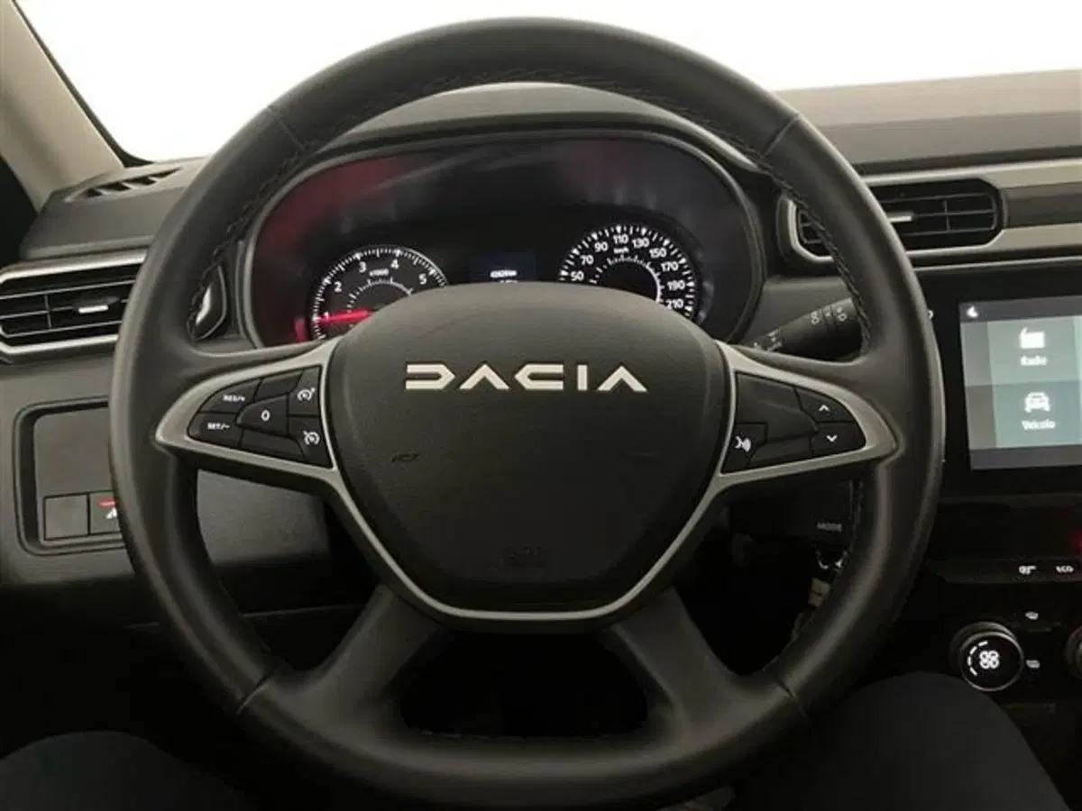 Dacia Duster usata a Como (16)