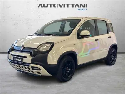 Fiat Panda Cross 1.0 firefly hybrid Cross s&amp;s 70cv 5p.ti del 2023 usata a Como