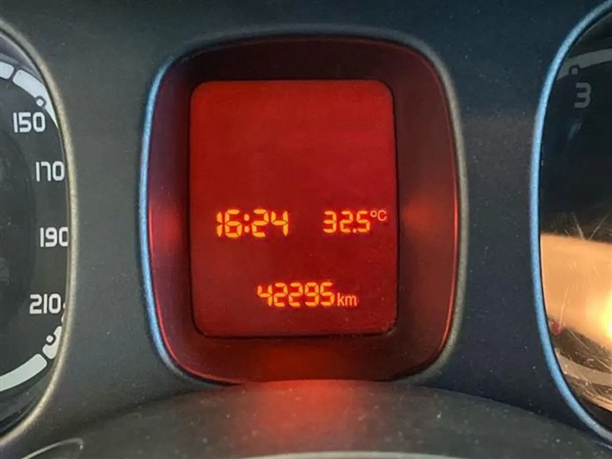 Fiat Panda Cross usata a Como (15)